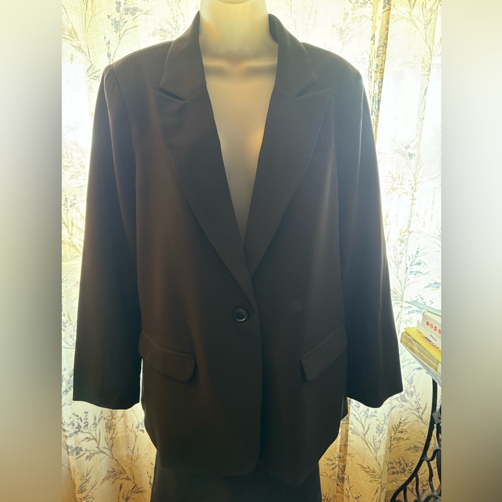 New Vince Camuto Black Blazer